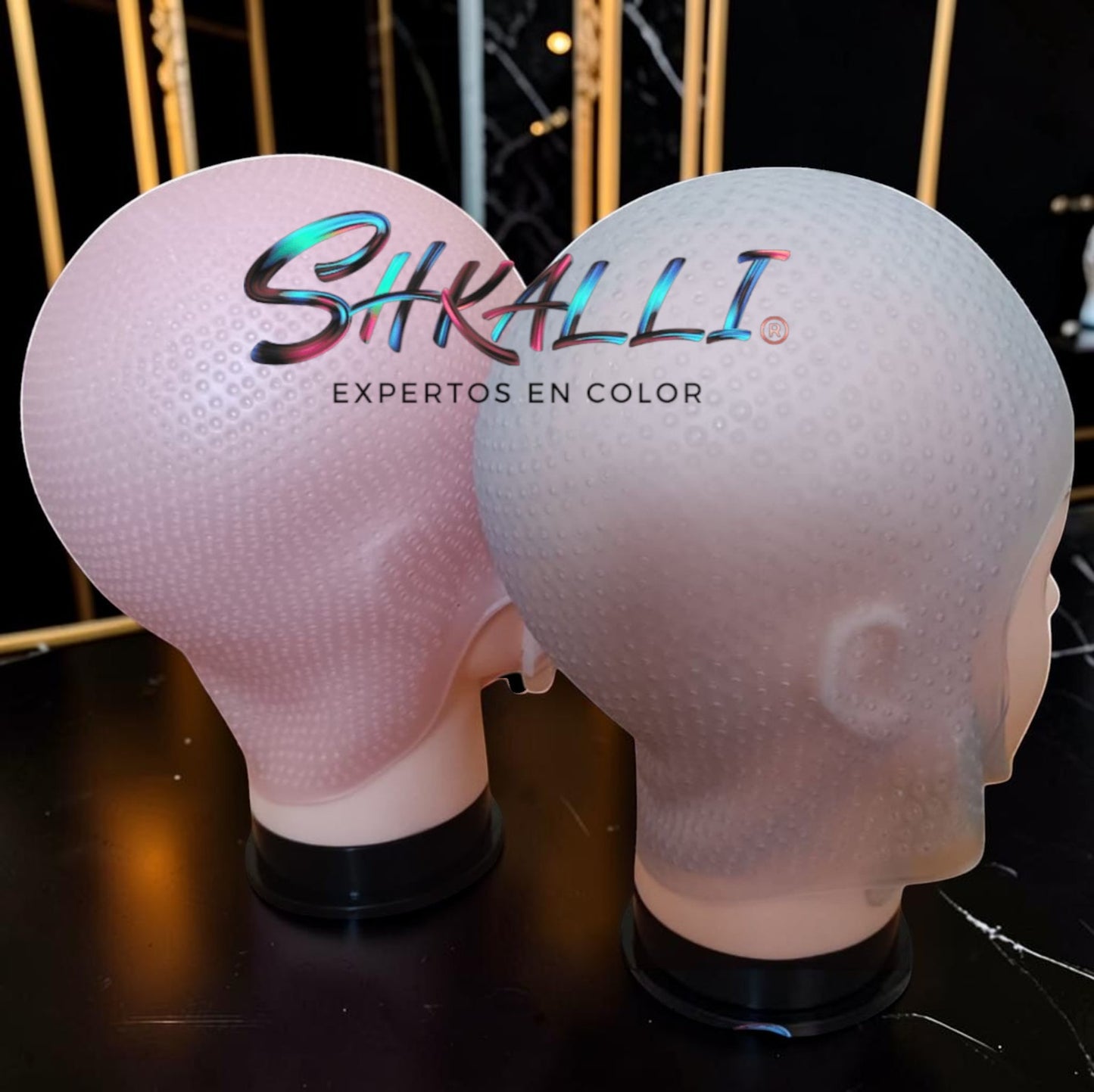 Pack Contiene Gorra Global y microstrong